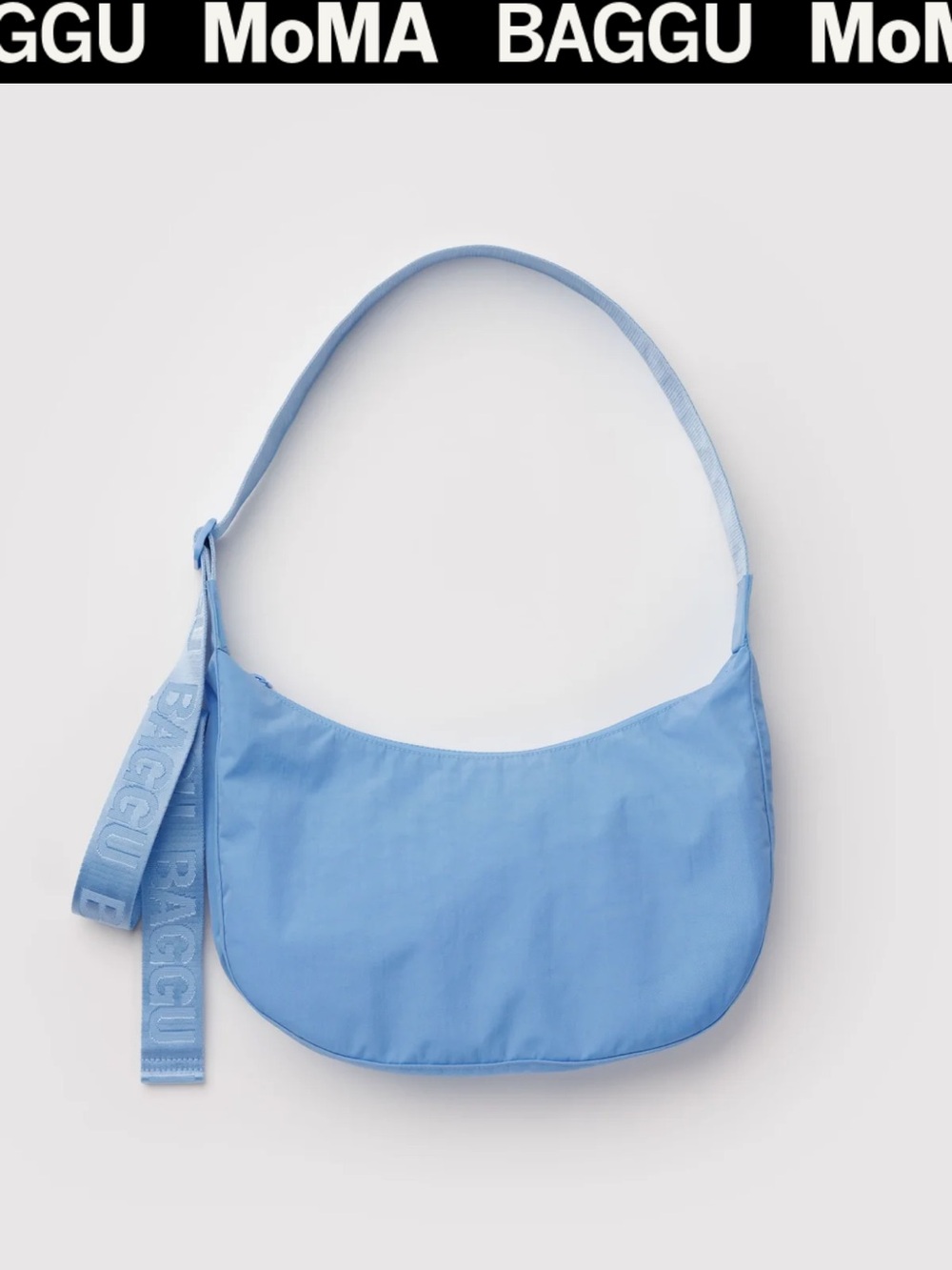 Baggu Medium Crescent Bag -NWT
Color: Piscine